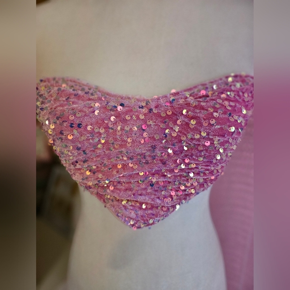 PINKY HEART CROP - Picture 12 of 16